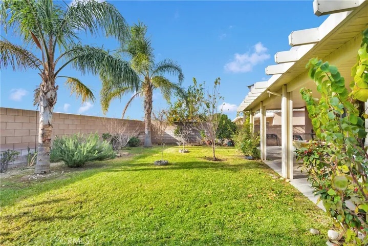 15827 Mariposa Drive, Fontana, California 92336