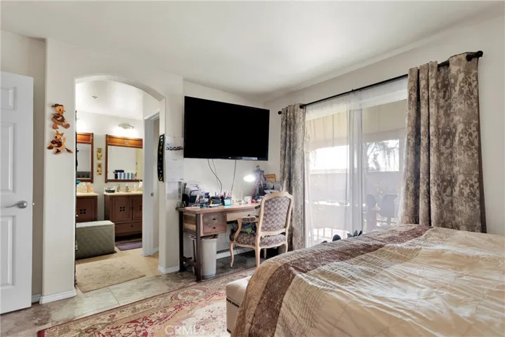 15827 Mariposa Drive, Fontana, California 92336