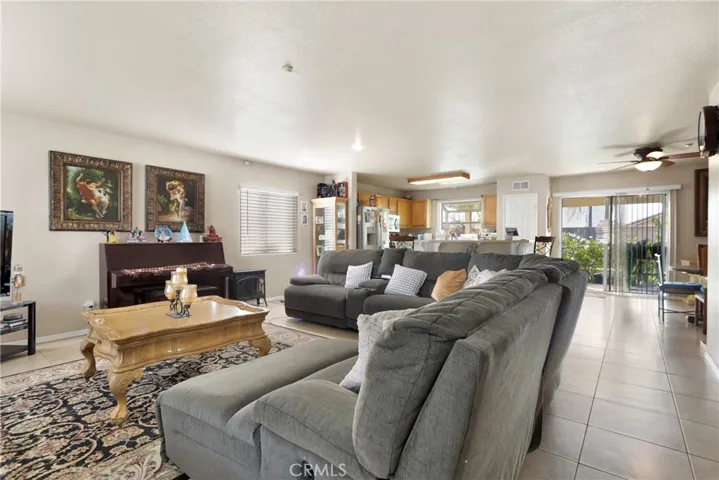 15827 Mariposa Drive, Fontana, California 92336