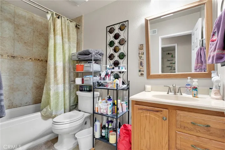 15827 Mariposa Drive, Fontana, California 92336