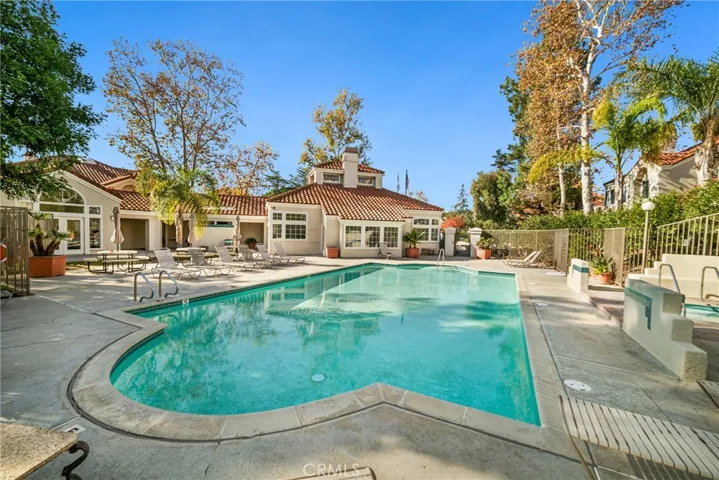 4240 Lost Hills Road 2107, Calabasas, California 91301