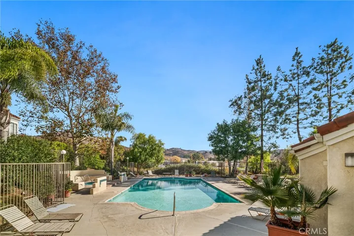 4240 Lost Hills Road 2107, Calabasas, California 91301