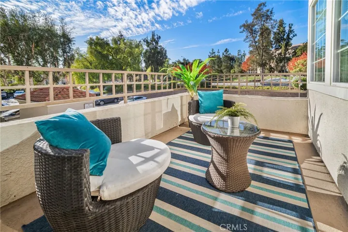4240 Lost Hills Road 2107, Calabasas, California 91301