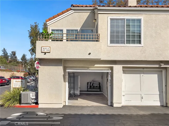 4240 Lost Hills Road 2107, Calabasas, California 91301