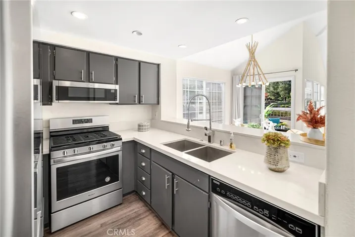 4240 Lost Hills Road 2107, Calabasas, California 91301
