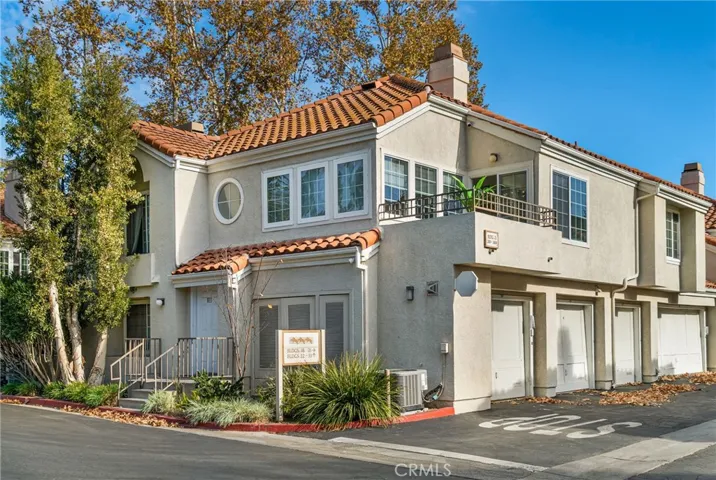 4240 Lost Hills Road 2107, Calabasas, California 91301