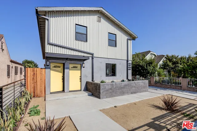 6204 Brynhurst Avenue 1/2, Los Angeles, California 90043