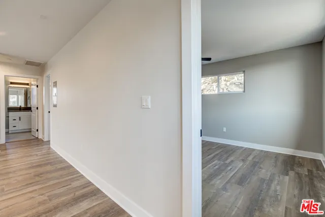 6204 Brynhurst Avenue 1/2, Los Angeles, California 90043