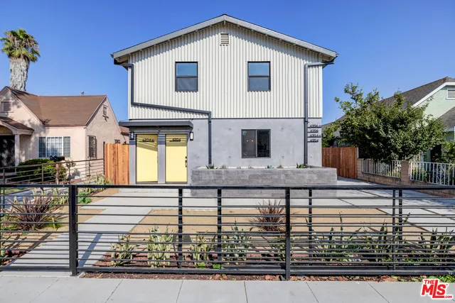 6204 Brynhurst Avenue 1/2, Los Angeles, California 90043
