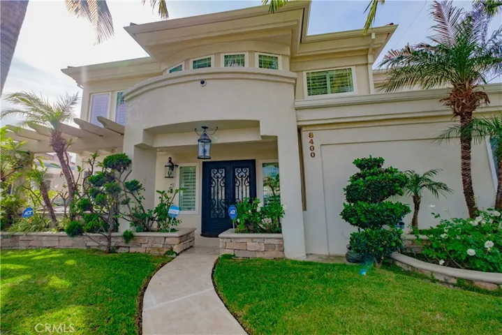 8400 Gallatin Road, Downey, California 90240