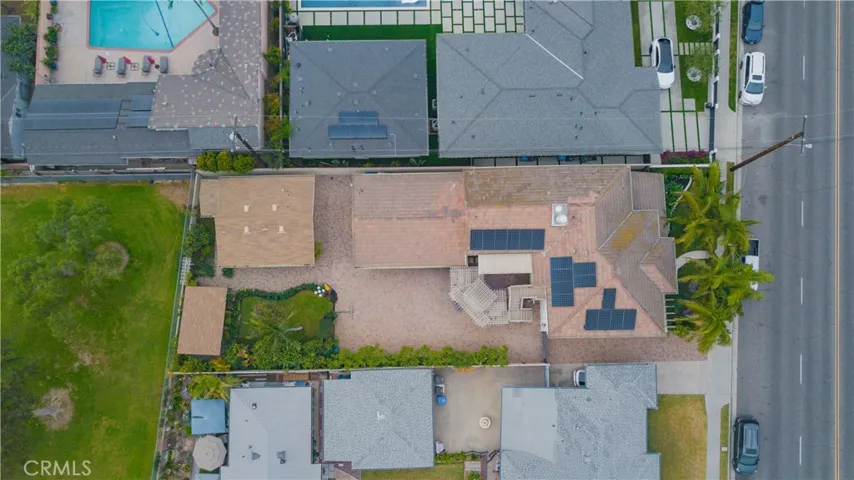 8400 Gallatin Road, Downey, California 90240