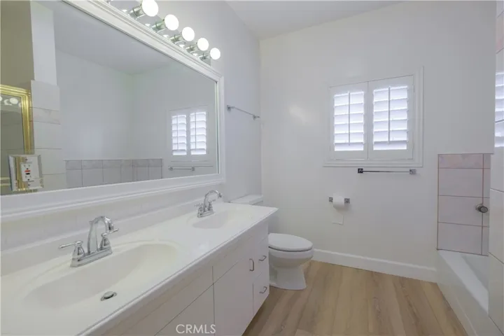 8400 Gallatin Road, Downey, California 90240