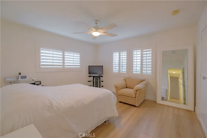 8400 Gallatin Road, Downey, California 90240