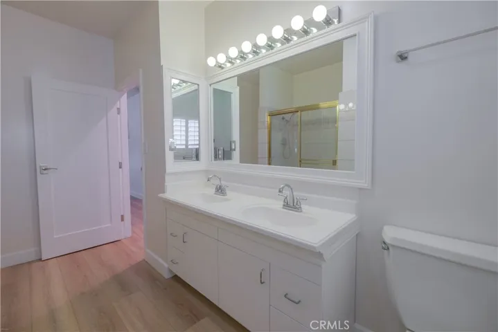 8400 Gallatin Road, Downey, California 90240