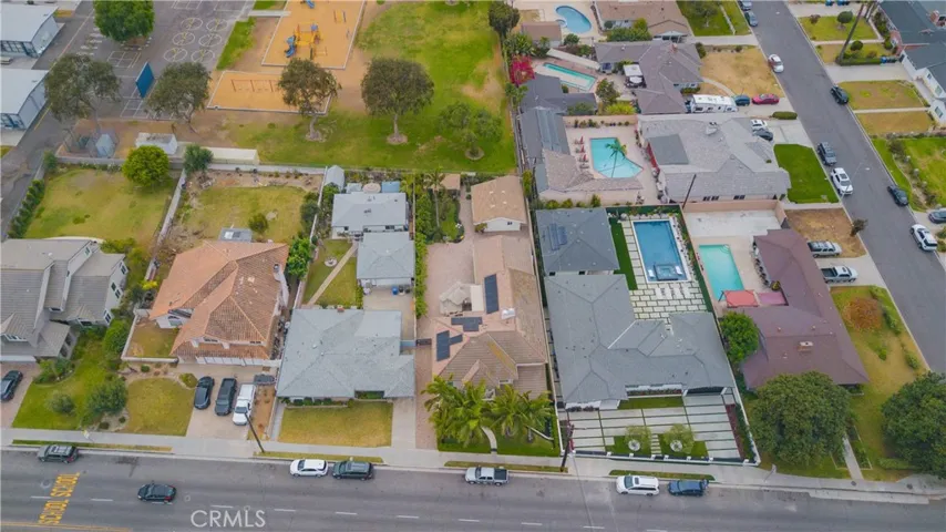8400 Gallatin Road, Downey, California 90240