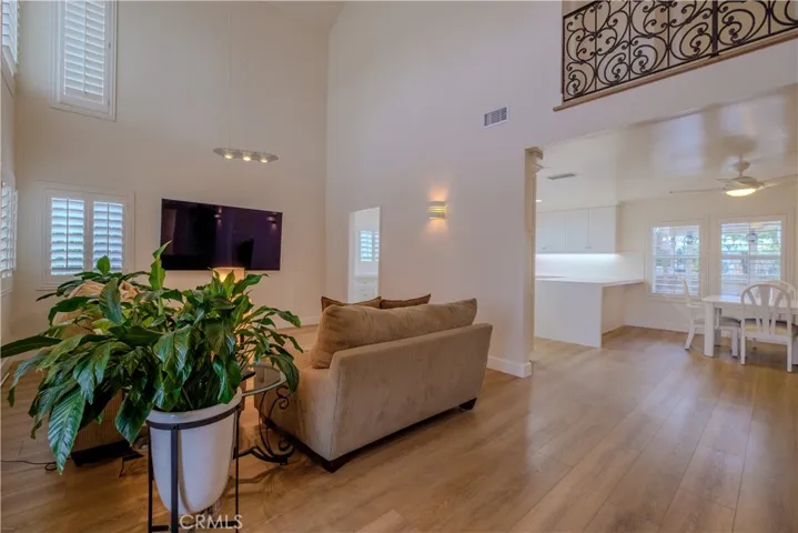 8400 Gallatin Road, Downey, California 90240