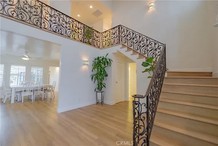 8400 Gallatin Road, Downey, California 90240