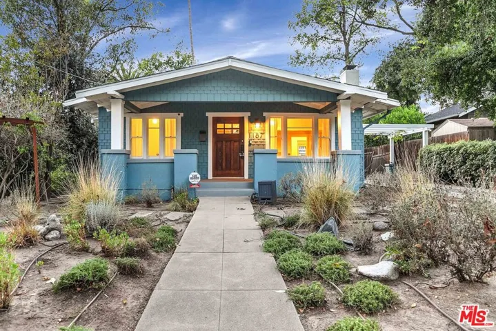1187 N Catalina Avenue, Pasadena, California 91104