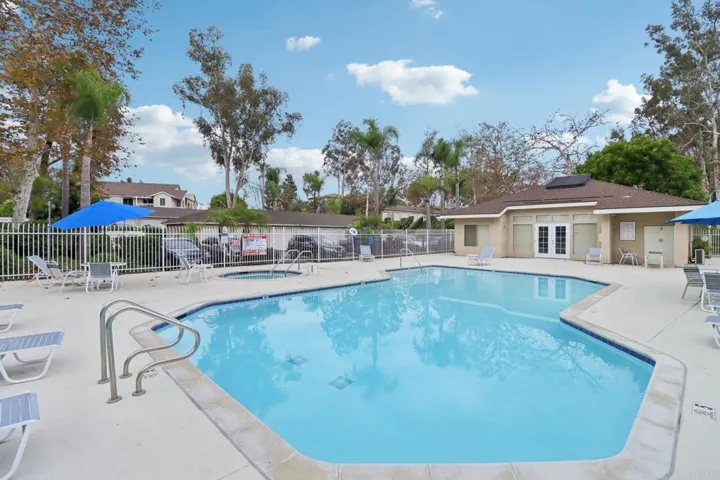 230 Diamond Way 246, Vista, California 92083