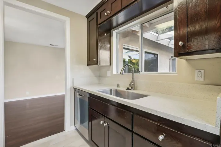 230 Diamond Way 246, Vista, California 92083