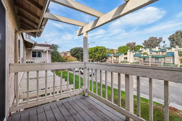 230 Diamond Way 246, Vista, California 92083
