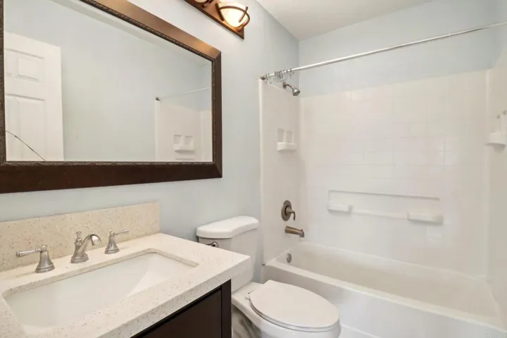230 Diamond Way 246, Vista, California 92083