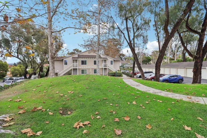 230 Diamond Way 246, Vista, California 92083