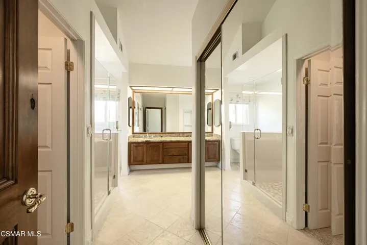 GoldenCrest21