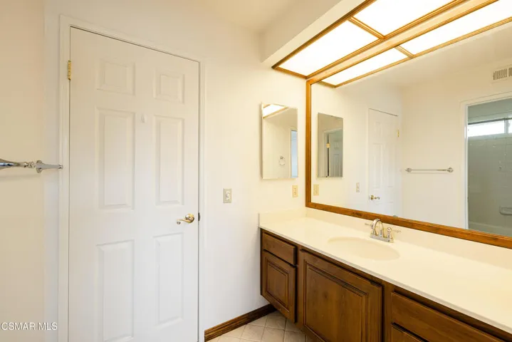 GoldenCrest27