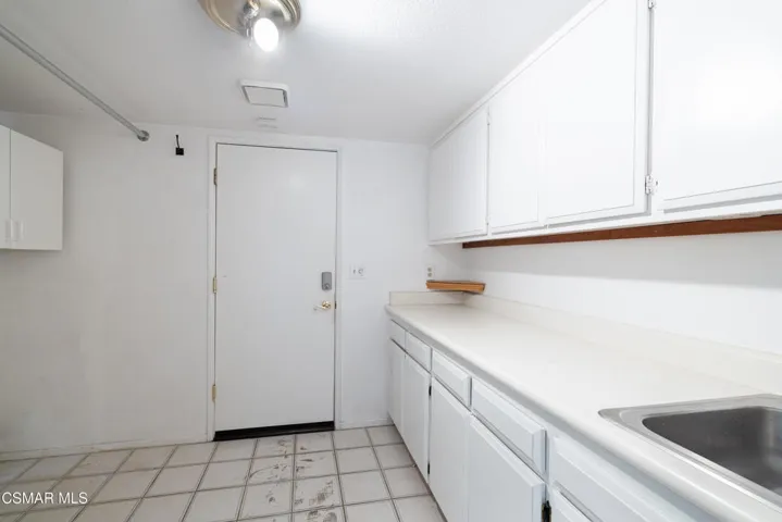 GoldenCrest30