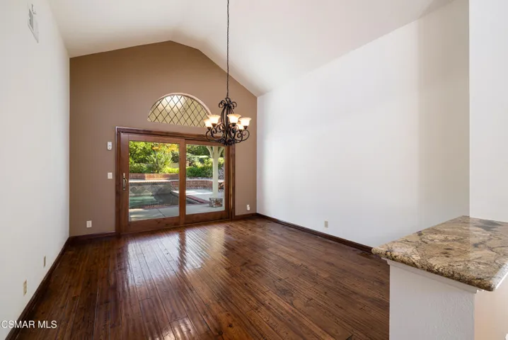 GoldenCrest7