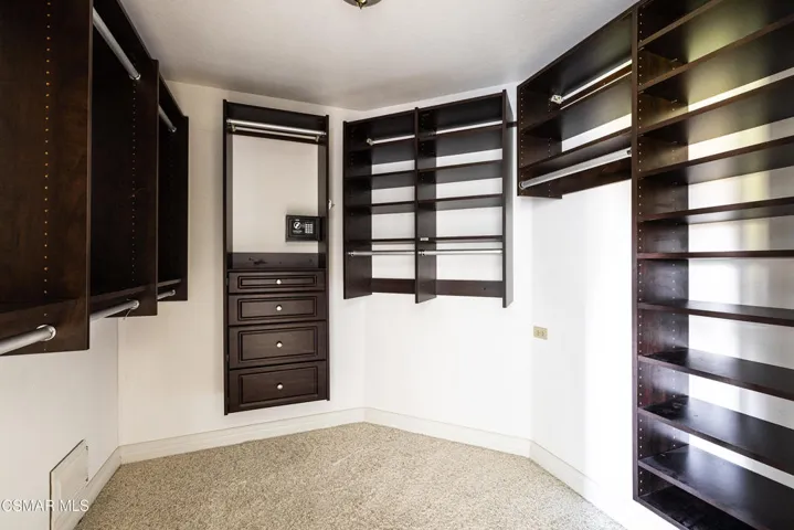 GoldenCrest24