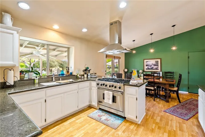 5679 Loma Verde Drive, Paso Robles, California 93446