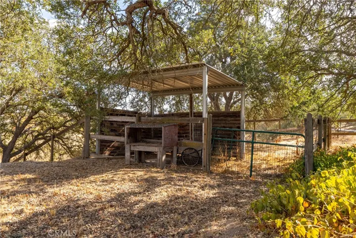 5679 Loma Verde Drive, Paso Robles, California 93446