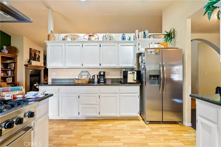 5679 Loma Verde Drive, Paso Robles, California 93446