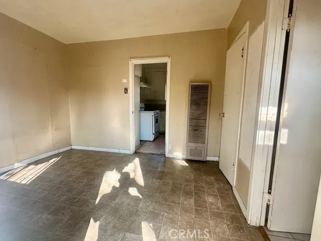 216 Harding Avenue, San Fernando, California 91340