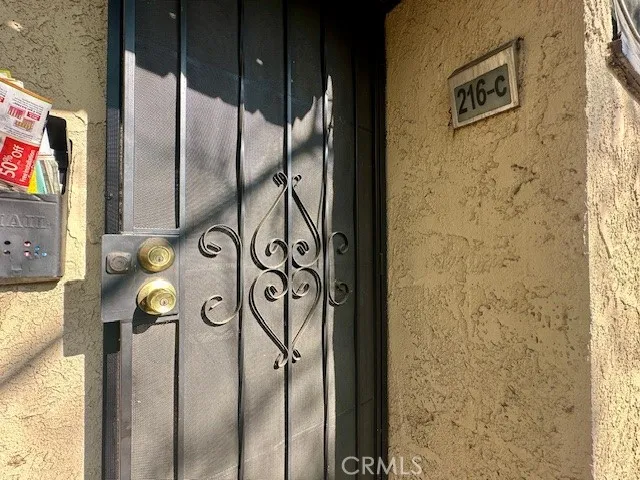 216 Harding Avenue, San Fernando, California 91340