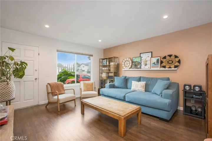 4698 Heil Avenue 23c, Huntington Beach, California 92649