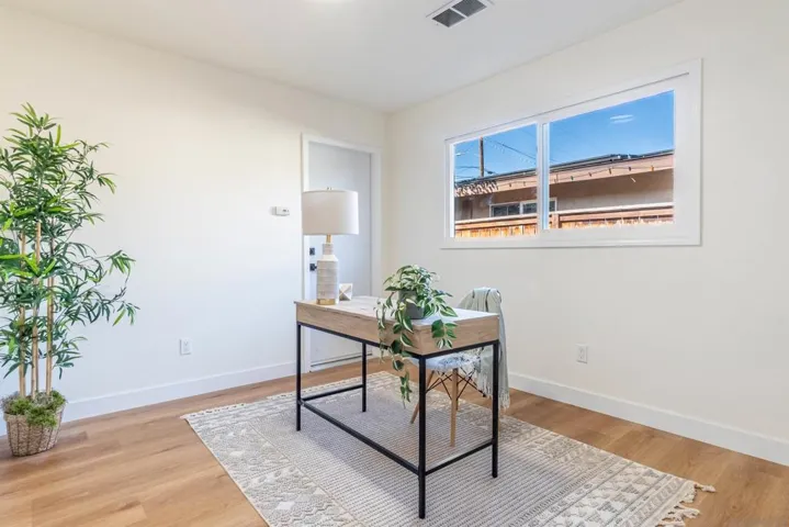 13007 Berlin St., Poway, California 92064