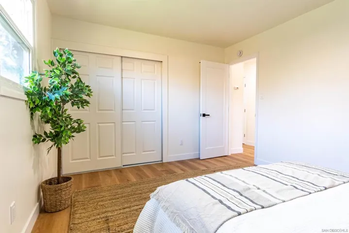 13007 Berlin St., Poway, California 92064