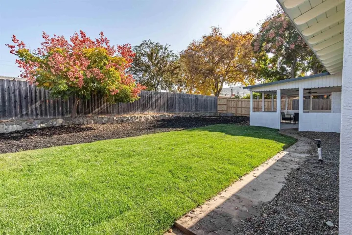 13007 Berlin St., Poway, California 92064