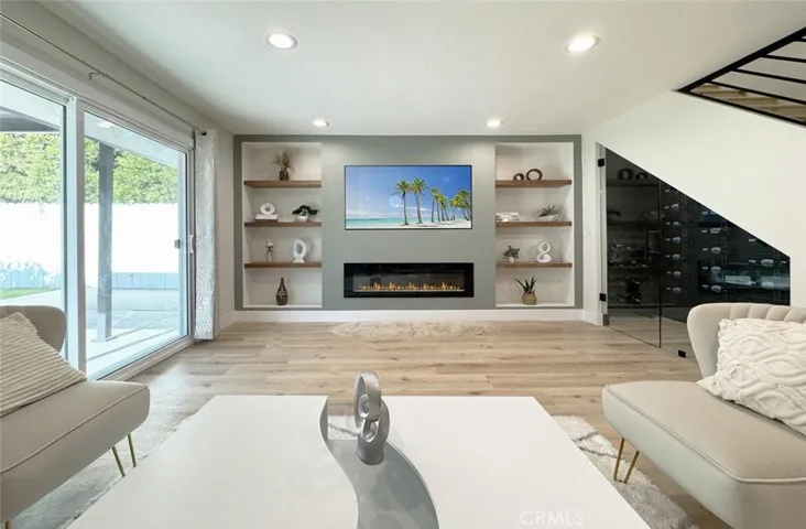 19341 Pitcairn Lane, Huntington Beach, California 92646