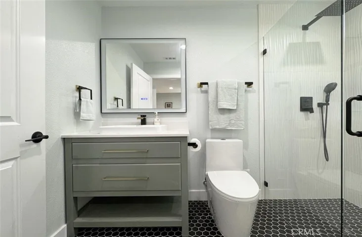19341 Pitcairn Lane, Huntington Beach, California 92646