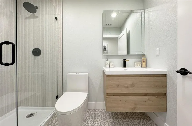 19341 Pitcairn Lane, Huntington Beach, California 92646