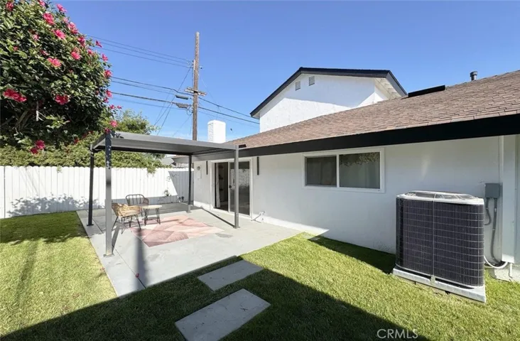 19341 Pitcairn Lane, Huntington Beach, California 92646