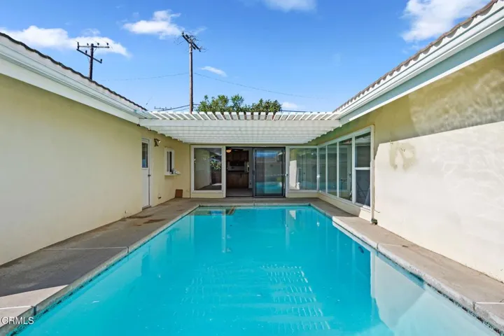12-web-or-mls-12 - Swiming Pool