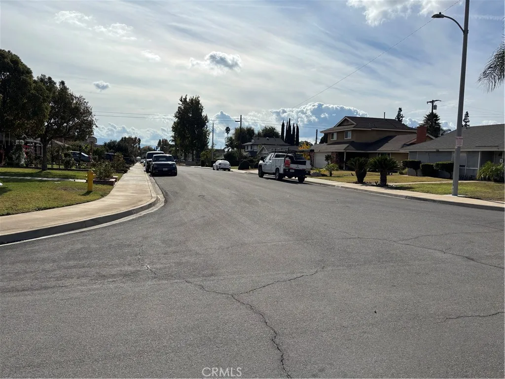 5982 Harrison Street, Chino, California 91710 home-pic-30