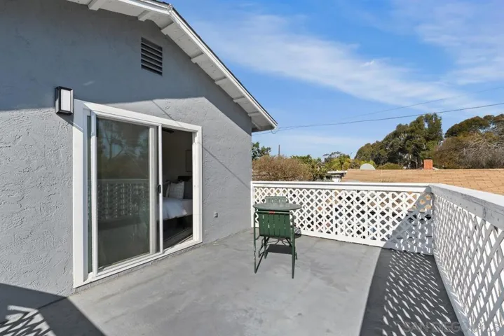 727 Toyne St, San Diego, California 92102