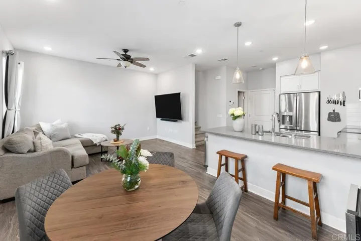 135 Avenida Chapala 104, San Marcos, California 92069