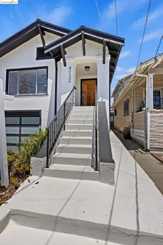 4732 Congress Ave, Oakland, California 94601